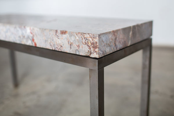 Bismarck - Beistelltisch aus recyceltem Kauffinger Marmor des Palais Radziwill