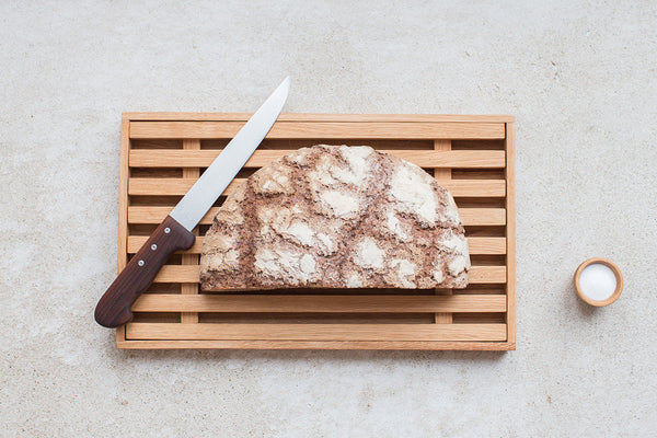 Tablett mit Schneidegitter