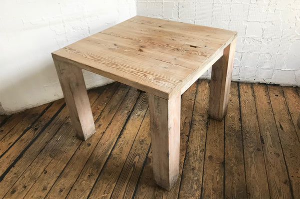 Tisch aus dem Lokal - Tisch Drei 'used'