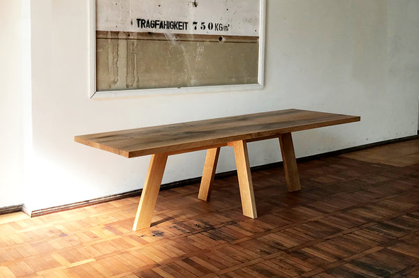 Tisch München (Large)